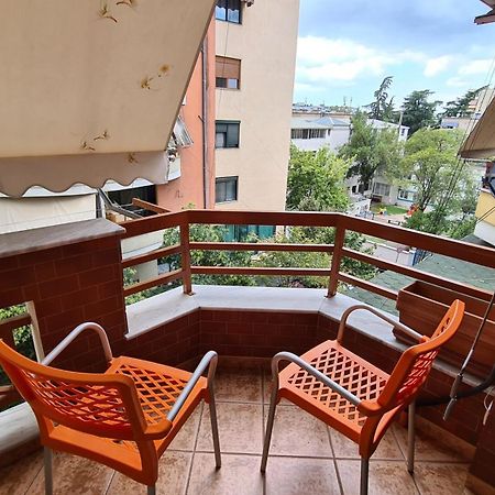 Family-Friendly Apt At 21 Dhjetori W/Self Check-In Тирана Екстер'єр фото